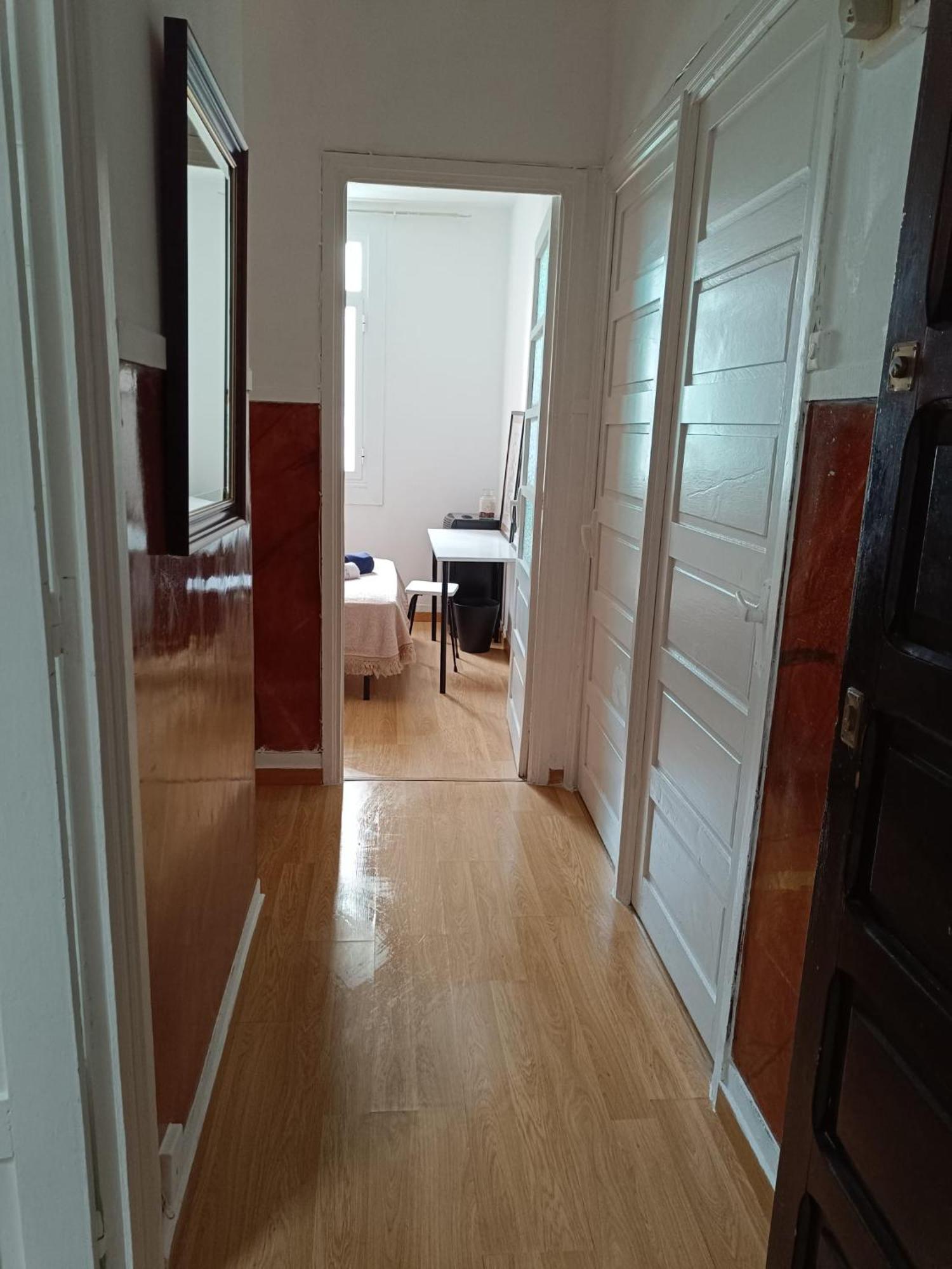 Apartament Piso Antiguo, Muebles Viejos, Muy Sencillo, Alquilado En Invierno A Estudiantes, Sin Ascensor, Cocina Antigua A Gas, Edificio Muy Antiguo A Coruña Zewnętrze zdjęcie